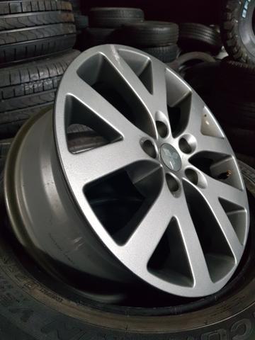 Roda aro 17 Mitsubishi Pagero TR4 - Foto 2