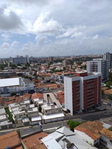 Vende-se apartamento duplex no Farol - Foto 7