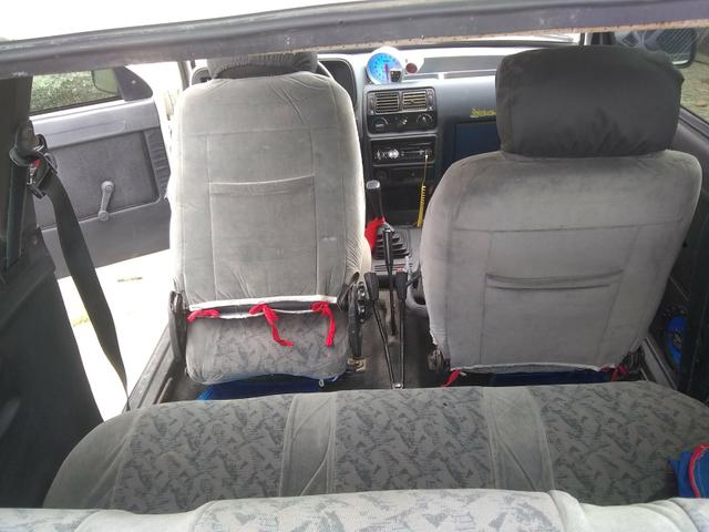 Vendo ou troco num carro mais novo gol,uno,palio.etc - Foto 14