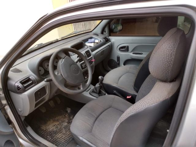 Vendo Clio 2010. Tel 68- - Foto 2