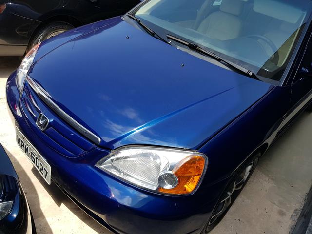 Honda Civic ano:2002 Completinho (novo)
