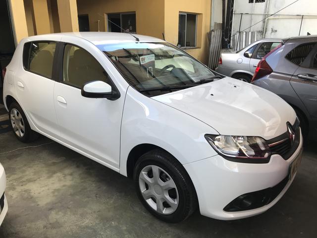Sandero expression 1.6 17/17 com multimídia - Foto 2