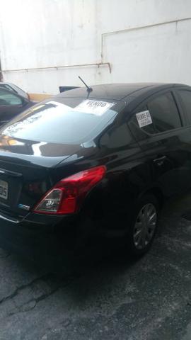 Nissan Versa 1.0 15/16 - Foto 8