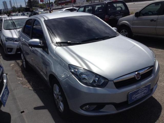 Fiat grand siena 2015/2015 1.6 mpi essence 16v flex 4p automatizado