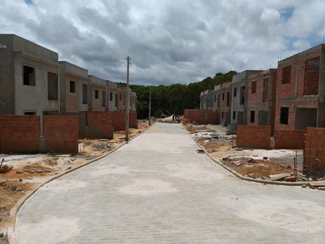 Casa 3 quartos em Lauro de Freitas com subsolo - Foto 2