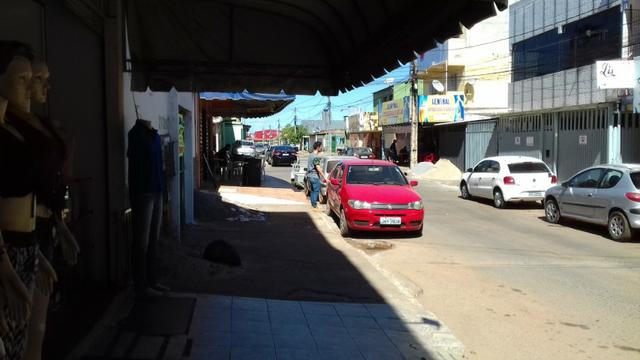 Santa Maria QC 01, Predio com lojas + 4 apartamentos renda de R$ 6.400,00 - Foto 13