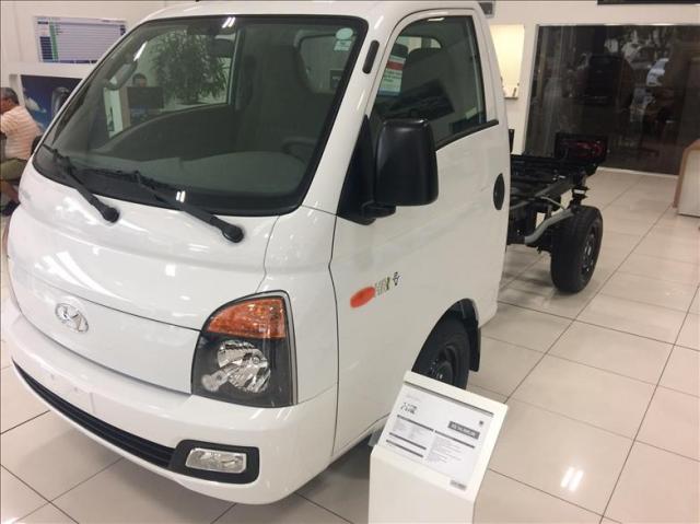 Hyundai hr 2.5 Longo Sem Caçamba 4x2 16v 130cv Tur