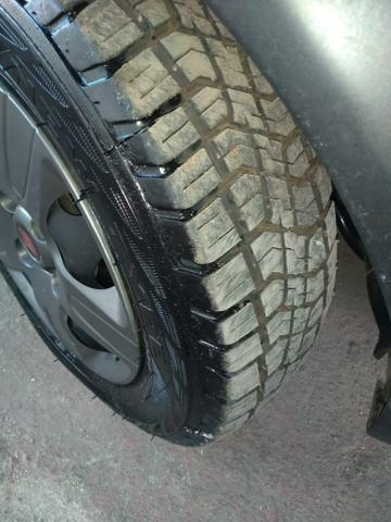Strda Adventure 2005. 1.8. GM 8 V Flex completa - vidro , pneus novos - Foto 7