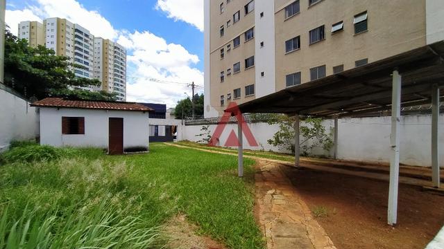 Setor Oeste - Casa Comercial/Residencial - 4 quartos - 4 vagas - Área Verde - Foto 3