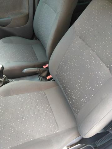 Corsa sedan 1.4 2009 - Foto 7
