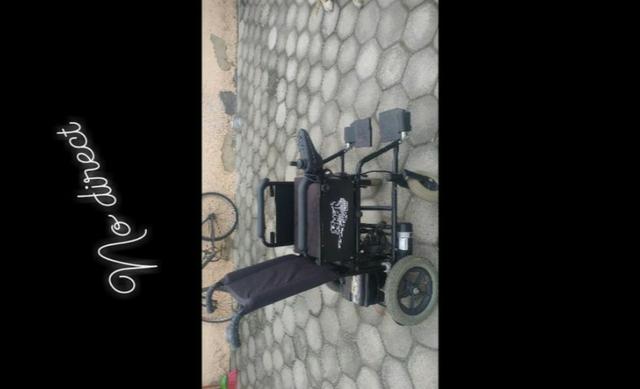 Cadeira de rodas motorizada - Foto 2