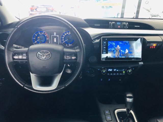 Toyota Hilux diesel 2018 impecável - Aceitamos troca e financiamos! - Foto 10