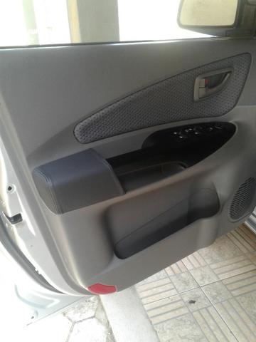 Vende-se Tucson 2.0 Manual - 2010 - Foto 6