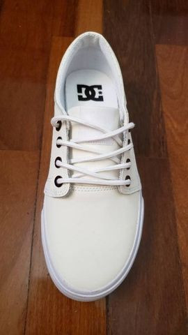 tenis dc 35