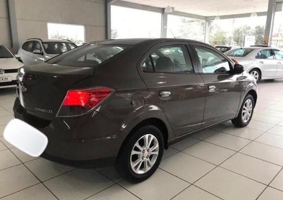Prisma sedan LTZ 1.4 - Foto 14