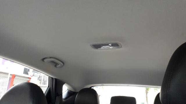 IX35 2011 manual 78700 km - Foto 17