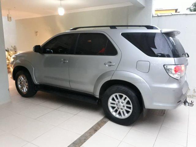 Hilux - Foto 2