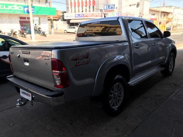 Vendo essa Hilux top SRV mais completa - Foto 5