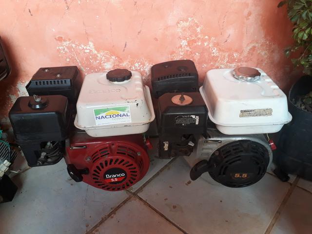 Motor de rabeta 450$ cada um deles