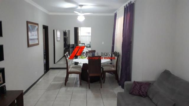 Apt amplo no 1 andar em local nobre da Ilha - Foto 2