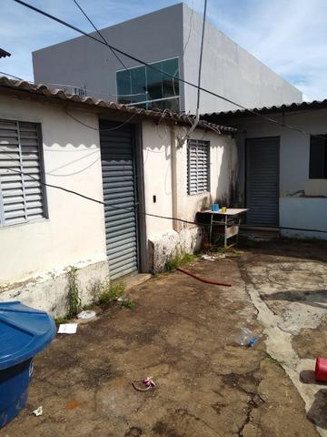 Qnm 05, 4 quartos + duas casas de fundo - Foto 4