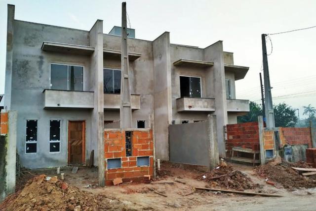 Sobrado Geminado com 02 Quartos no Parque Guarani - Foto 2