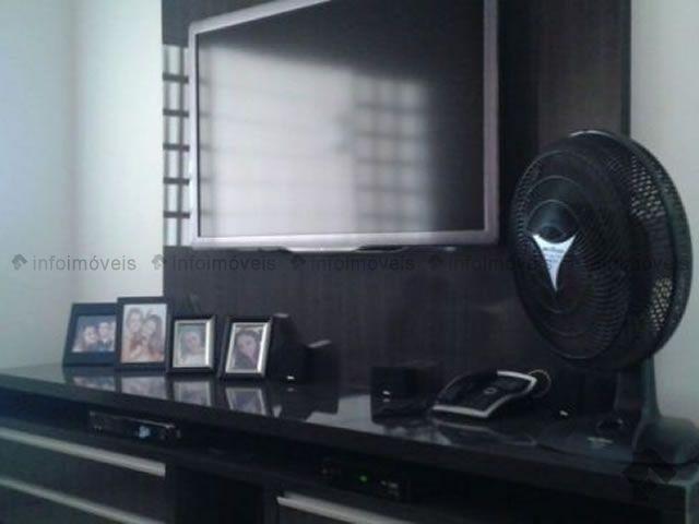 Excelente casa - 01 suite 02 quartos - completa com armários - Foto 17
