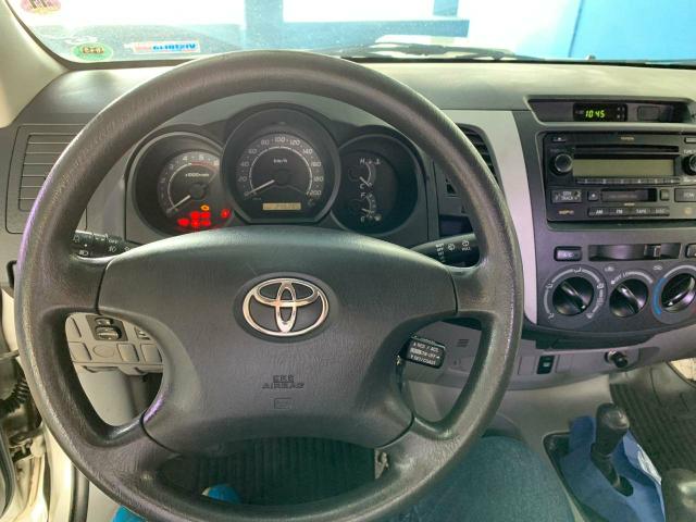 Hilux SRV 3.0 D-4d ano 2006 impecável