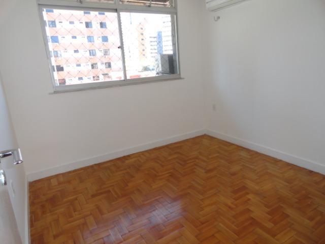 AP0303 - Apartamento com 3 dormitórios à venda, 108 m² por R$ 300.000 - Papicu - Foto 8