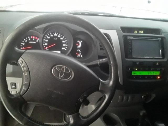 TOYOTA HILUX 3.0 SRV 4X4 CD 16V TURBO INTERCOOLER DIESEL 4P AUTOMATICO. - Foto 5