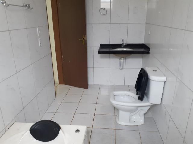 Vende-se ótima casa no bairro DNER, 3 quartos, 3 banheiros. ótimo preço 200 mil - Foto 10