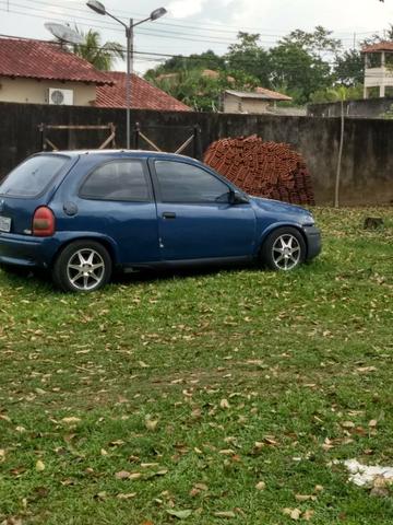 Corsa 97/98 básico