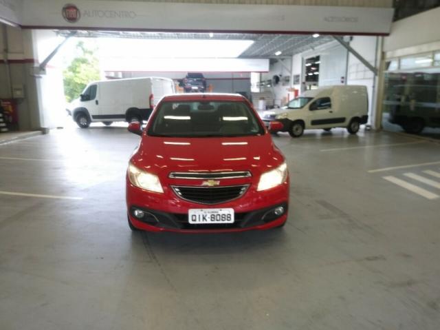 CHEVROLET PRISMA LT 1.0 8V SPE/4 Vermelho 2015/2016 - Foto 8