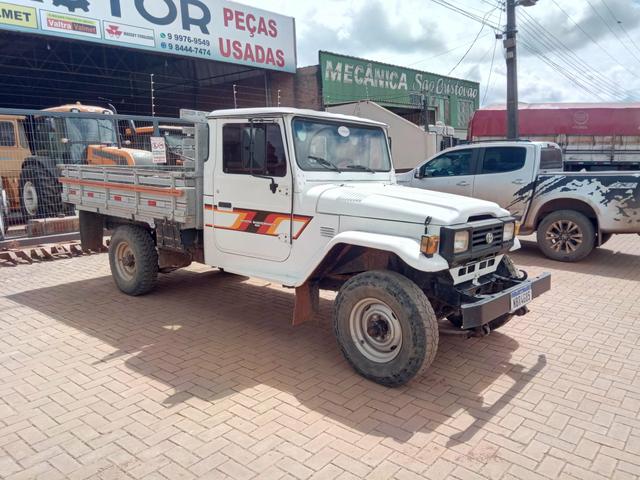 Toyota Bandeirantes 95