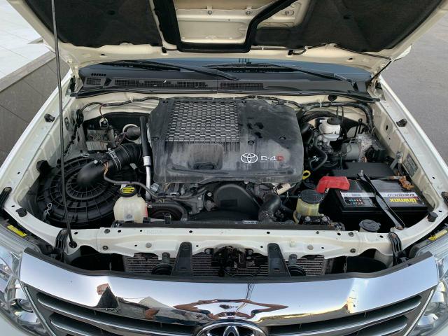 Hilux sw4 7 lugares ( 2015 ) r$:147.900 - Foto 12