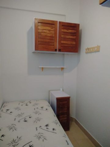 Quarto Disponível para rapazes pituba - Foto 5