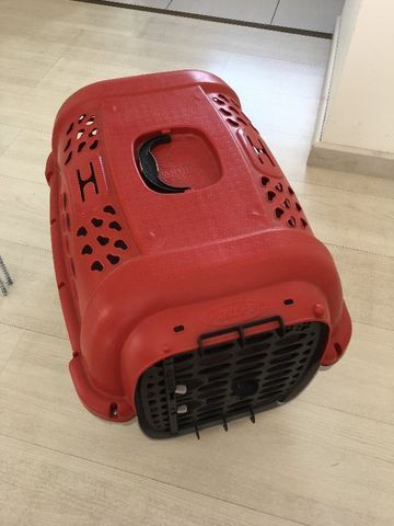 Casinha nº 4 e cerca 2m