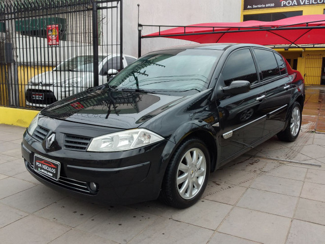 Megane 2.0 Dinamique automático ( igual a zero )