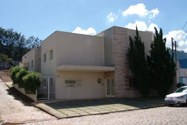 Prédio - / Comercial / Jardim Santo Antônio