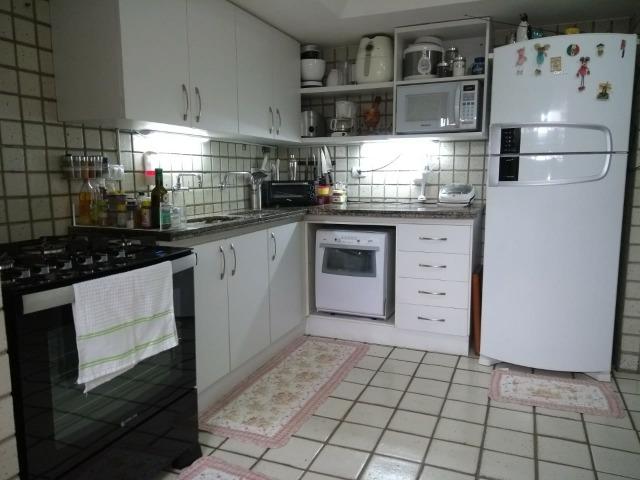 Apartamento em Candeias com 3 Quartos sendo 1 Suíte e Lazer Completo - Foto 12
