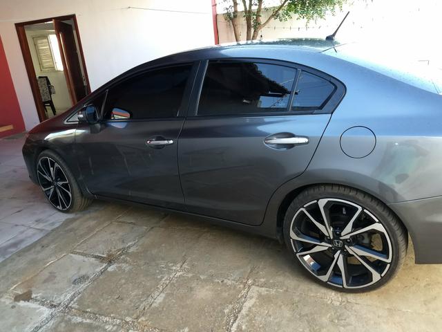 Vendo linda rodas aro 20 , 4 pneus estado de 0 perfil 225/35 - Foto 5