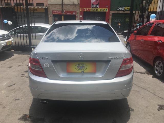 Mercedes C180 Kompressor 1.6 Turbo Blue Efficiency + rodas aro 18 da AMG - Linda demais! - Foto 5