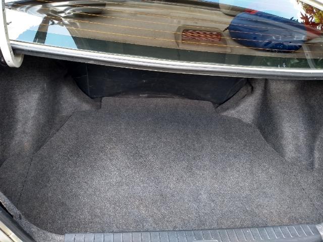 Corolla Xei, 2003, câmbio manual - Foto 12