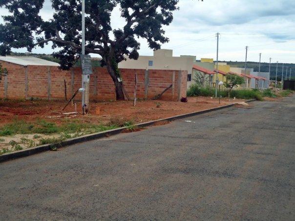 Lotes financiados em boletos e promissórias Prox. do centro da cidade - Foto 2