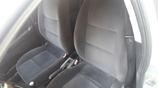 Astra Hatch Advantage 2.0 8v Flexpower - 2010 - Foto 15