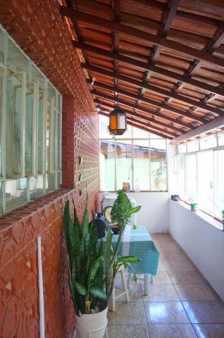 Excelente casa comercial com liberação para edificação com 370 m². - Foto 12