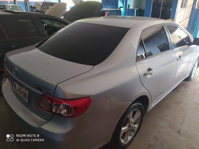 Vendo Corolla gli 2014 manual 1.8