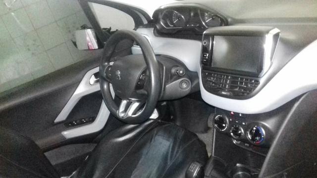 Peugeot 208 muito novo - Foto 5