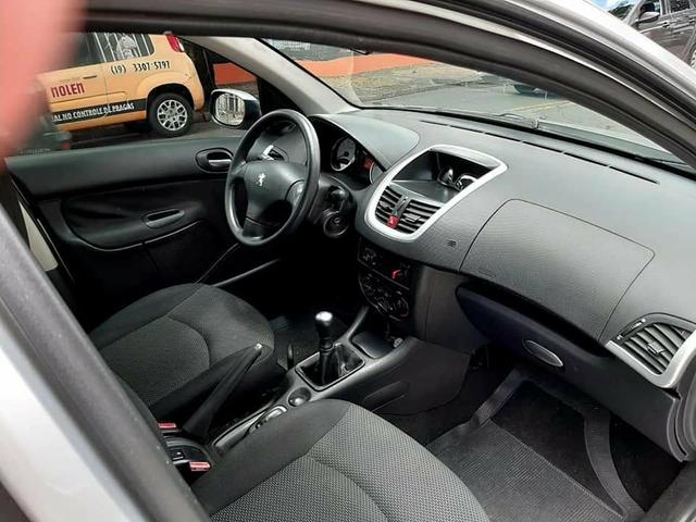 Peugeot 207 ano 2012 - Foto 4