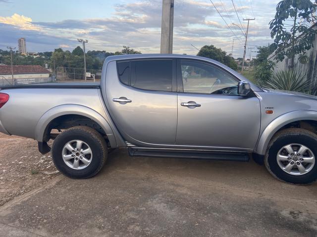 L200 Triton automática - Foto 5